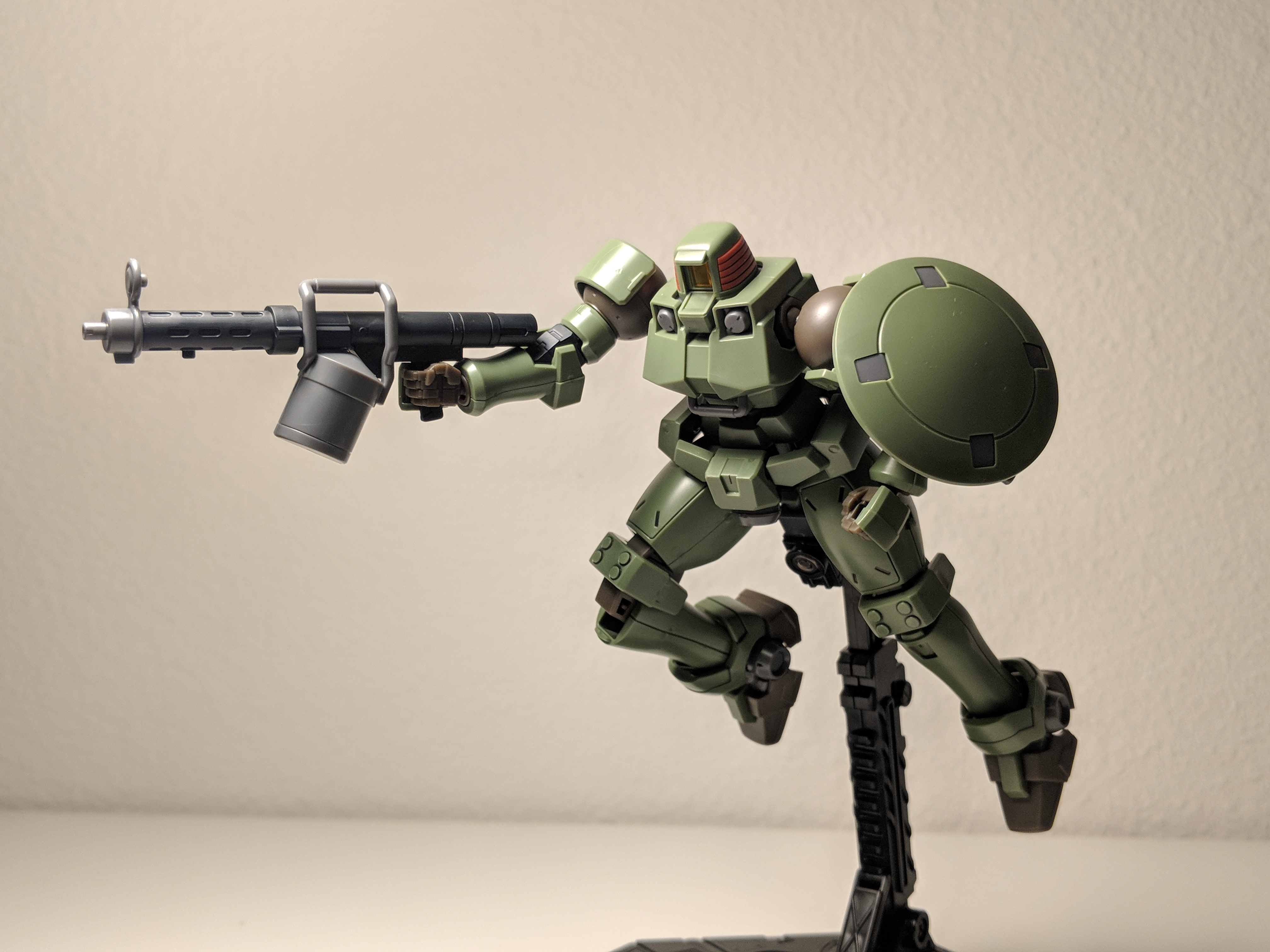 hg leo custom